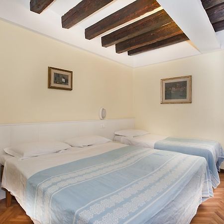 Hotel San Fantin Venedik Oda fotoğraf