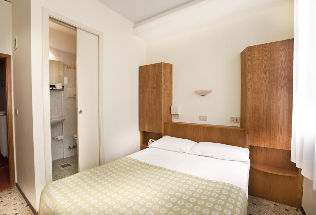 Hotel San Fantin Venedik Oda fotoğraf